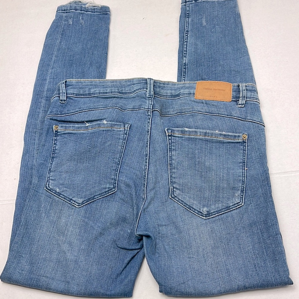 Zara Trafaluc Denim Wear Girl Ripped Distressed Blue Jeans Size 8